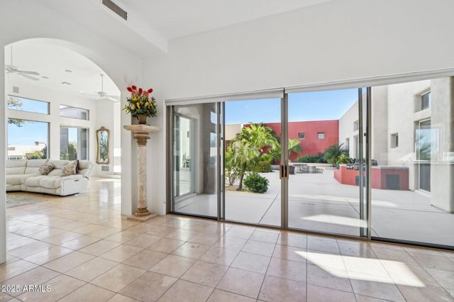 28729 N 107TH Street, Scottsdale, AZ 85262