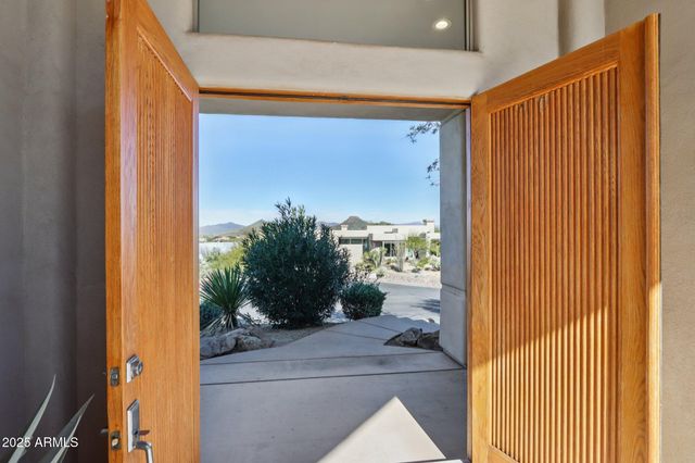 28729 N 107TH Street, Scottsdale, AZ 85262