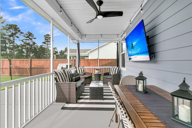 607 Yellow Leaf Lane, Summerville, SC 29486