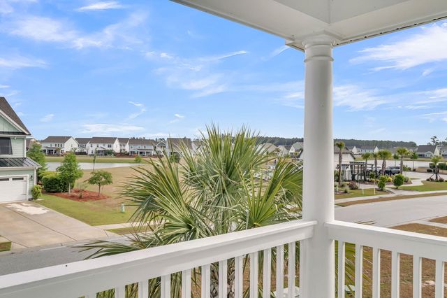 607 Yellow Leaf Lane, Summerville, SC 29486
