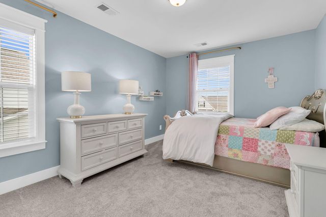 607 Yellow Leaf Lane, Summerville, SC 29486