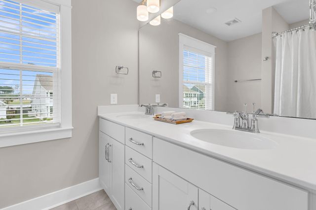 607 Yellow Leaf Lane, Summerville, SC 29486