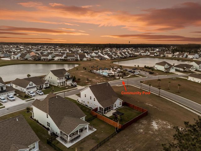 607 Yellow Leaf Lane, Summerville, SC 29486