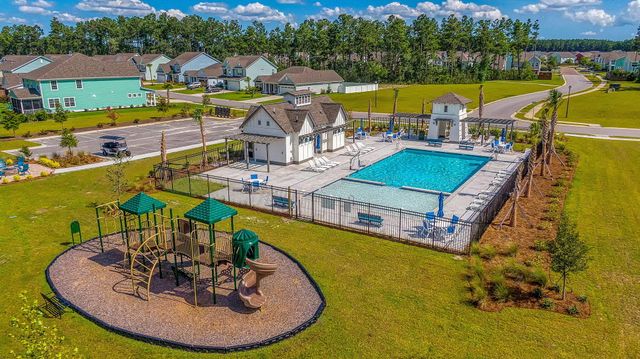 607 Yellow Leaf Lane, Summerville, SC 29486