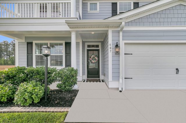 607 Yellow Leaf Lane, Summerville, SC 29486