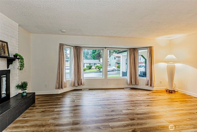 2419 SW 319th Place, Federal Way, WA 98023