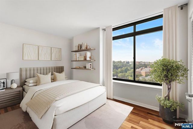 700 1st Street 13D, Hoboken, NJ 07030
