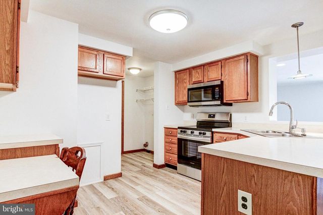 1630 PARK AVE, Sellersville, PA 18960