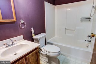 1630 PARK AVE, Sellersville, PA 18960