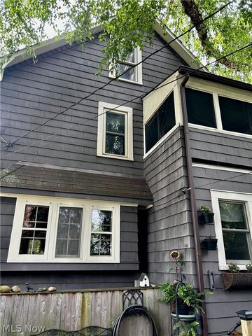 3887 Northampton Road, Cleveland Heights, OH 44121