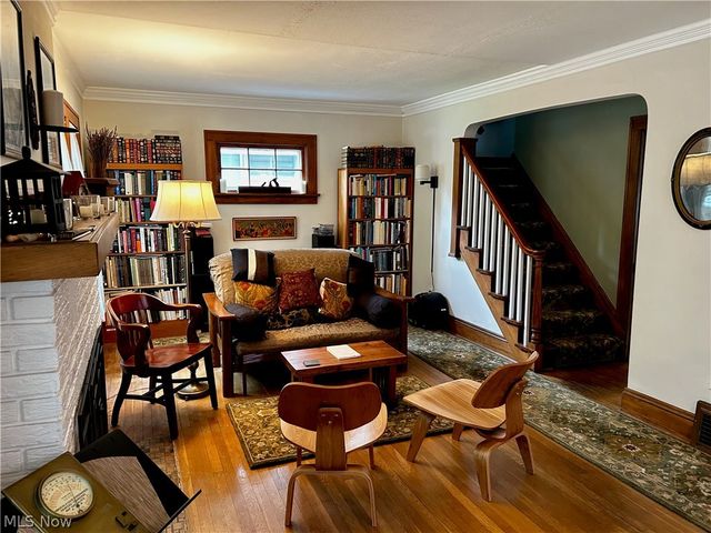 3887 Northampton Road, Cleveland Heights, OH 44121
