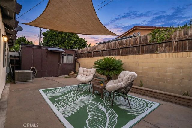 2011 W Katella Avenue 11, Anaheim, CA 92804