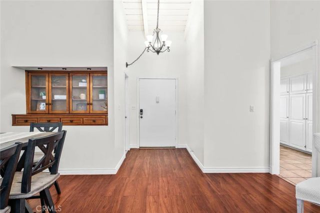 2011 W Katella Avenue 11, Anaheim, CA 92804