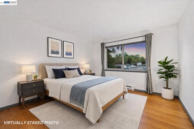 1321 Webster St D116, Alameda, CA 94501