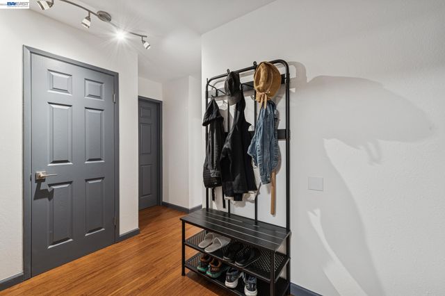 1321 Webster St D116, Alameda, CA 94501