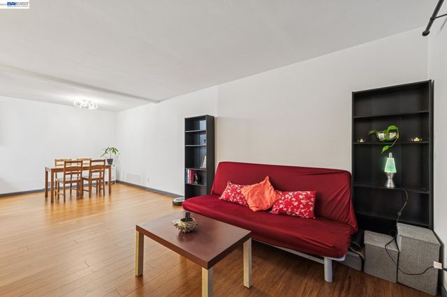 1321 Webster St D116, Alameda, CA 94501