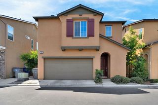 5394 W Santa Cruz Way, Fresno, CA 93722