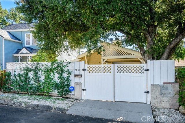 6838 Haywood, Tujunga (los Angeles), CA 91042