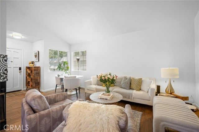 6838 Haywood, Tujunga (los Angeles), CA 91042