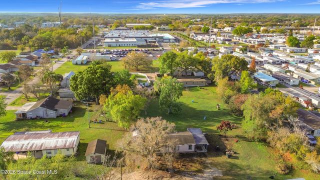 820 Robinson Avenue, St. Cloud, FL 34769