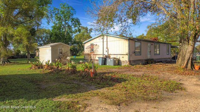 820 Robinson Avenue, St. Cloud, FL 34769