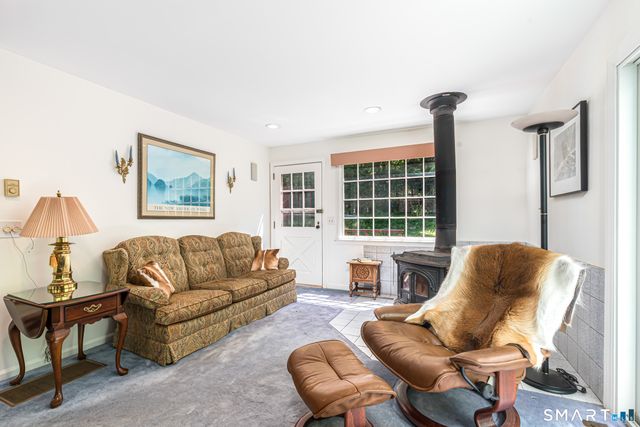 128 Killingworth Road, Haddam, CT 06441