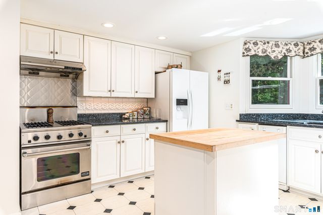 128 Killingworth Road, Haddam, CT 06441