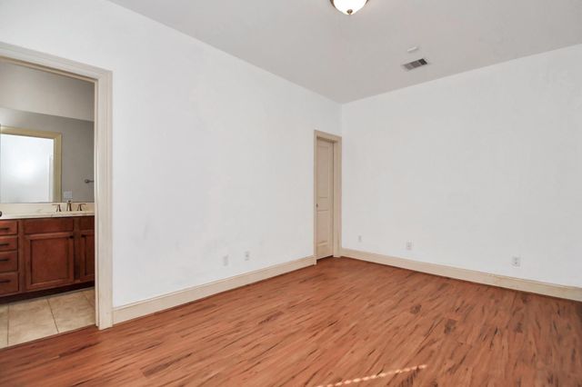 1908 Winter Street, Houston, TX 77007