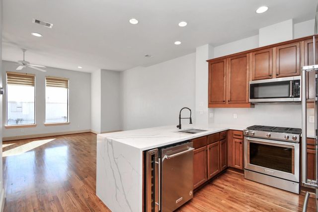 1908 Winter Street, Houston, TX 77007