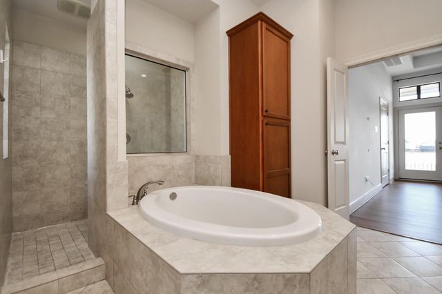 1908 Winter Street, Houston, TX 77007