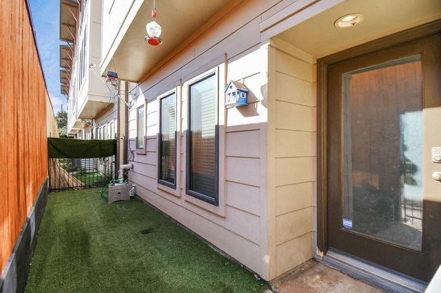1908 Winter Street, Houston, TX 77007