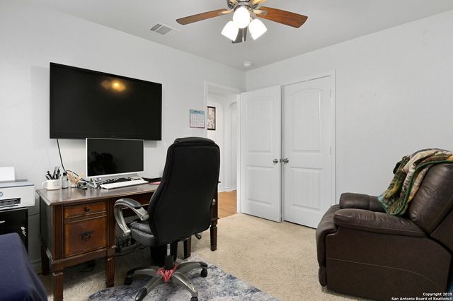 6429 Hoffman Pln, San Antonio, TX 78252
