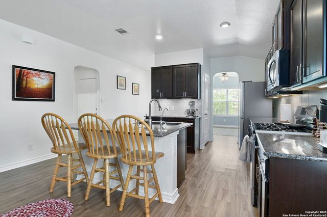 6429 Hoffman Pln, San Antonio, TX 78252