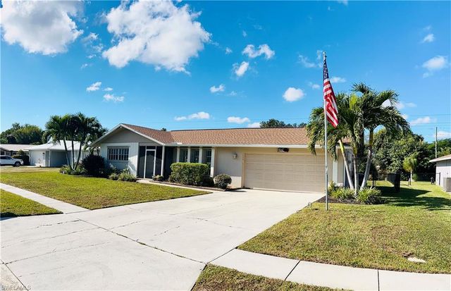 1406 S Larkwood SQ, Fort Myers, FL 33919