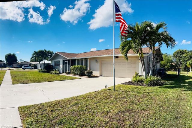 1406 S Larkwood SQ, Fort Myers, FL 33919