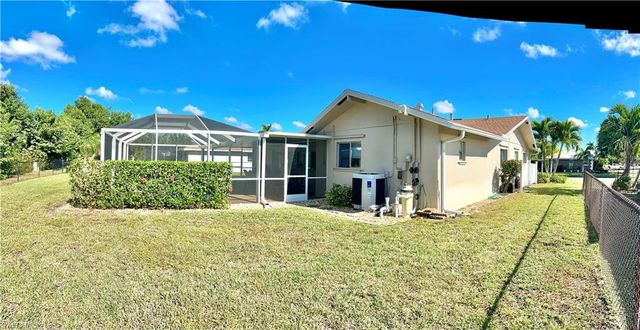 1406 S Larkwood SQ, Fort Myers, FL 33919