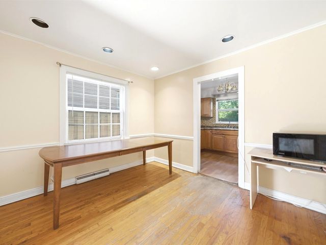 6434 N Kimball Avenue, Lincolnwood, IL 60712