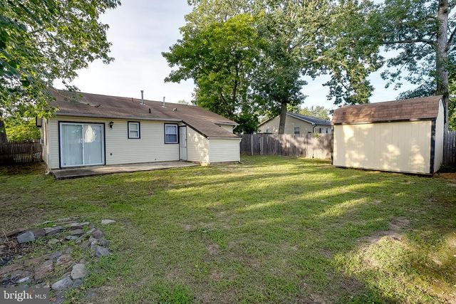 53 DELAWARE AVE, Sicklerville, NJ 08081