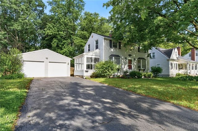 79 Lettington Avenue, Gates, NY 14624