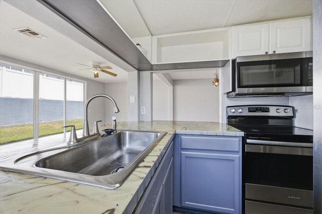 102 MANGO DRIVE Main, Davenport, FL 33897