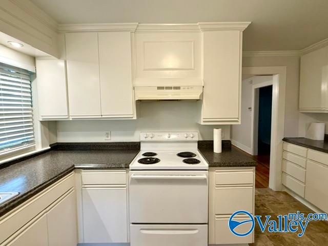 2415 NW Virginia Blvd, Huntsville, AL 35811