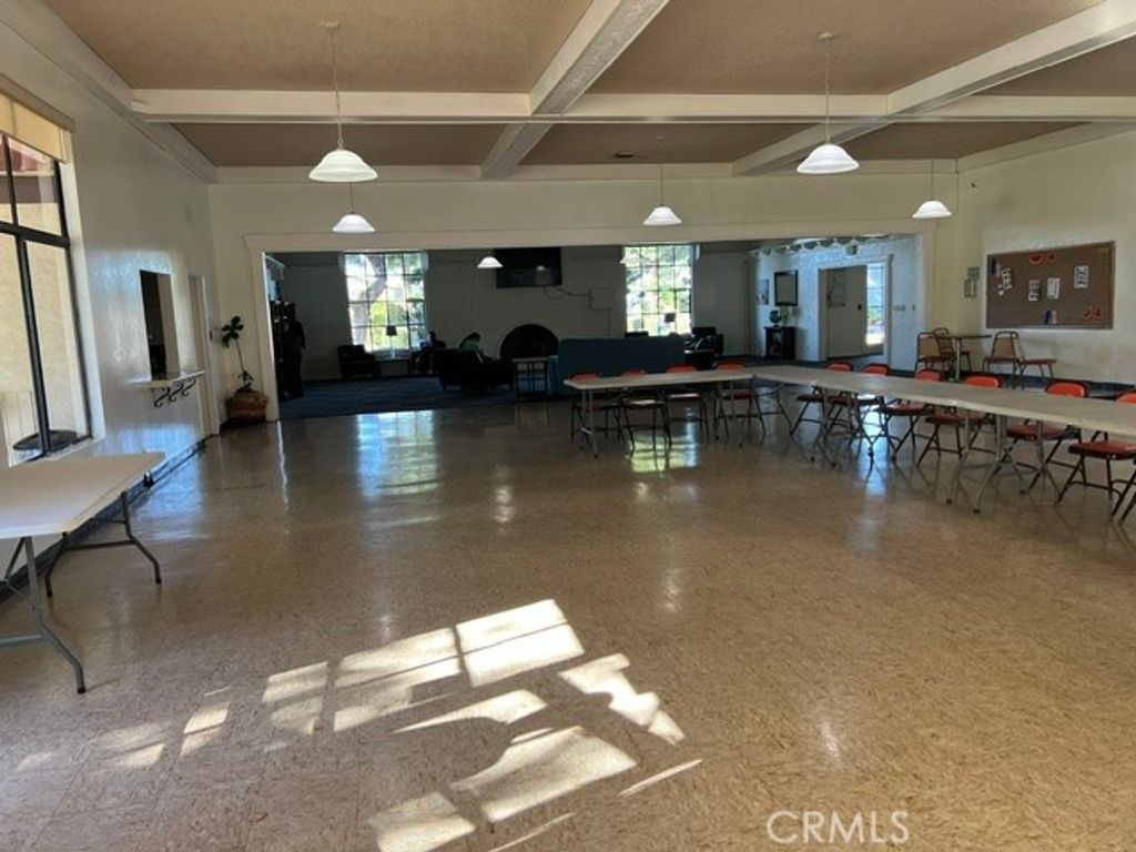Image 17 of property listing at 3595 Santa Fe 239, Long Beach, CA 90810