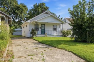 111 E Southern Heights Ave, Louisville, KY 40214