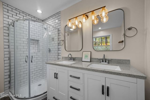 600 Pamlico River Drive, Washington, NC 27889