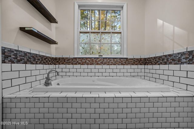 600 Pamlico River Drive, Washington, NC 27889