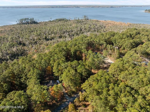 600 Pamlico River Drive, Washington, NC 27889
