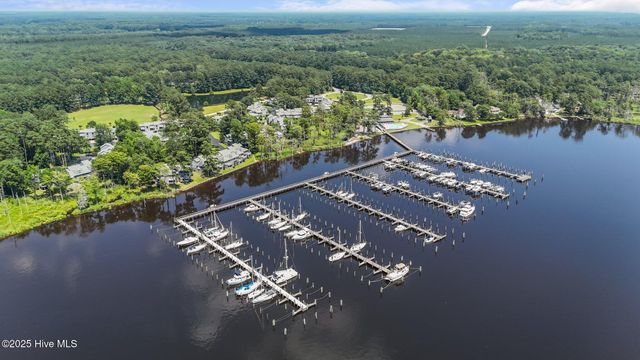 600 Pamlico River Drive, Washington, NC 27889