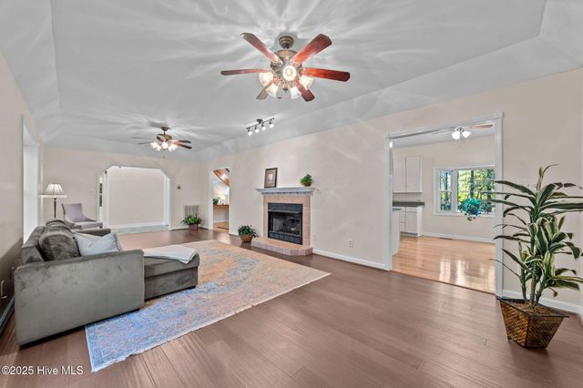 600 Pamlico River Drive, Washington, NC 27889