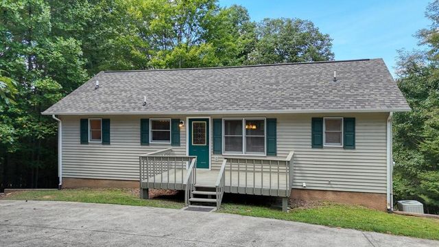 103 M And M Place, Blairsville, GA 30512