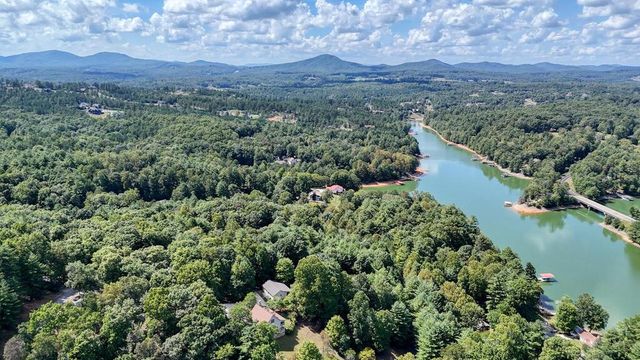 103 M And M Place, Blairsville, GA 30512